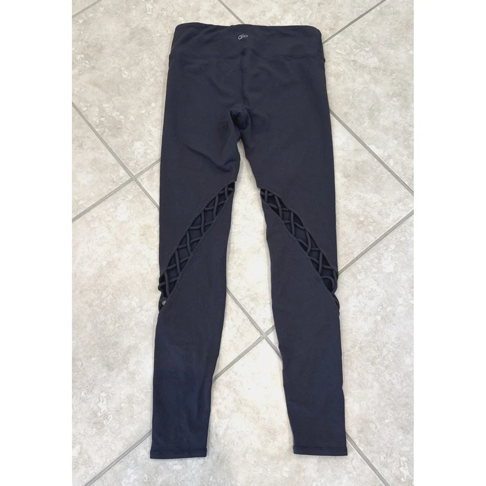 Alo Yoga Entwine Yoga Gray Leggings Size Small‎ Athleisure Gym Workout Athletic